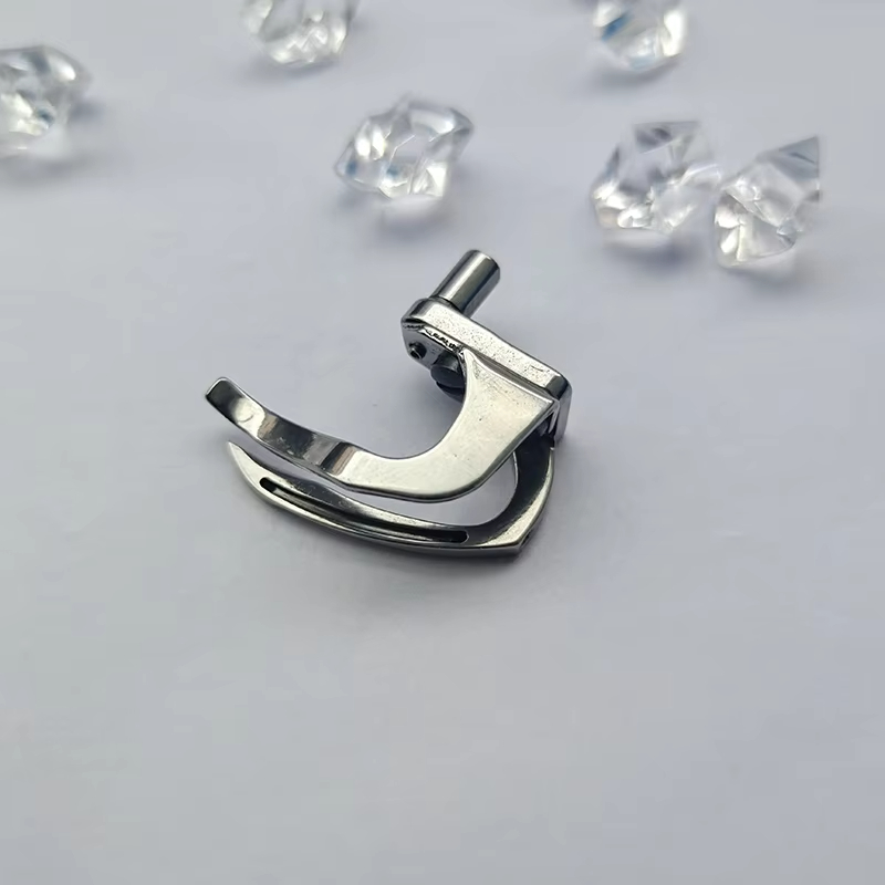 Y68217 لوبَر لأربع إبر وستة خي - مراجعة Sewing Production وسعره